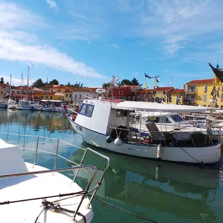 In Petrcane/zadar Riviera 8229 아파트 *