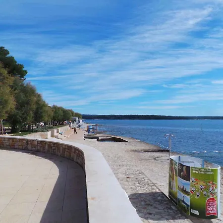 Apartman In Petrcane/zadar Riviera 8229