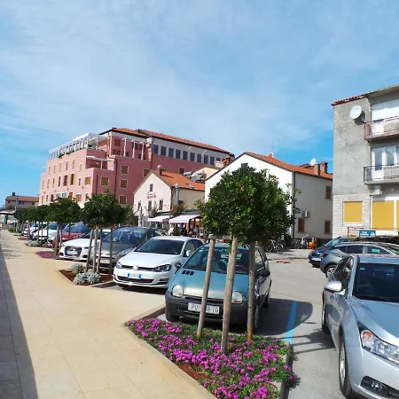 In Petrcane/zadar Riviera 8229 아파트