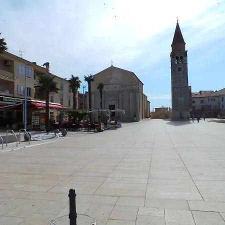 In Petrcane/zadar Riviera 8229